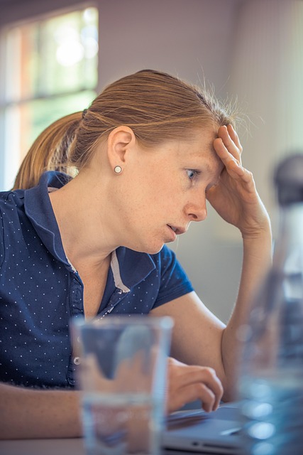 Cyfrowy Detoks na Starym Monitorze: Jak odzyskałem Work-Life Balance, grzebiąc w Technologicznym Skansenie - 1 2025